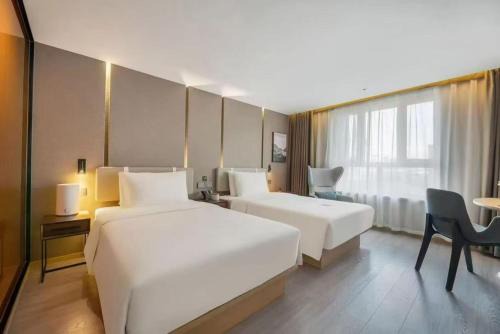 Urumqi City Centre Hotel | Atour Hotel Urumqi Government Nanhu Citizen Square Branch