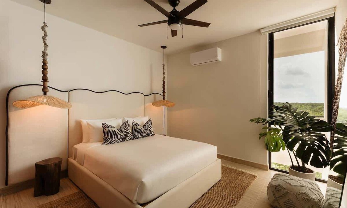 Playa Paraiso Apartment | B'olay Tropical Samsara Condo Beach Club Access