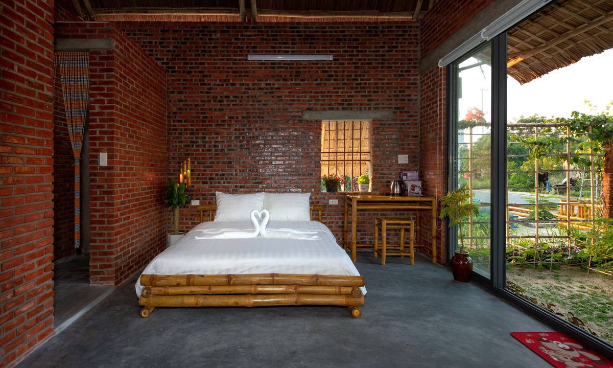 Dien Duong House | Ba's Garden Beachside Homestay