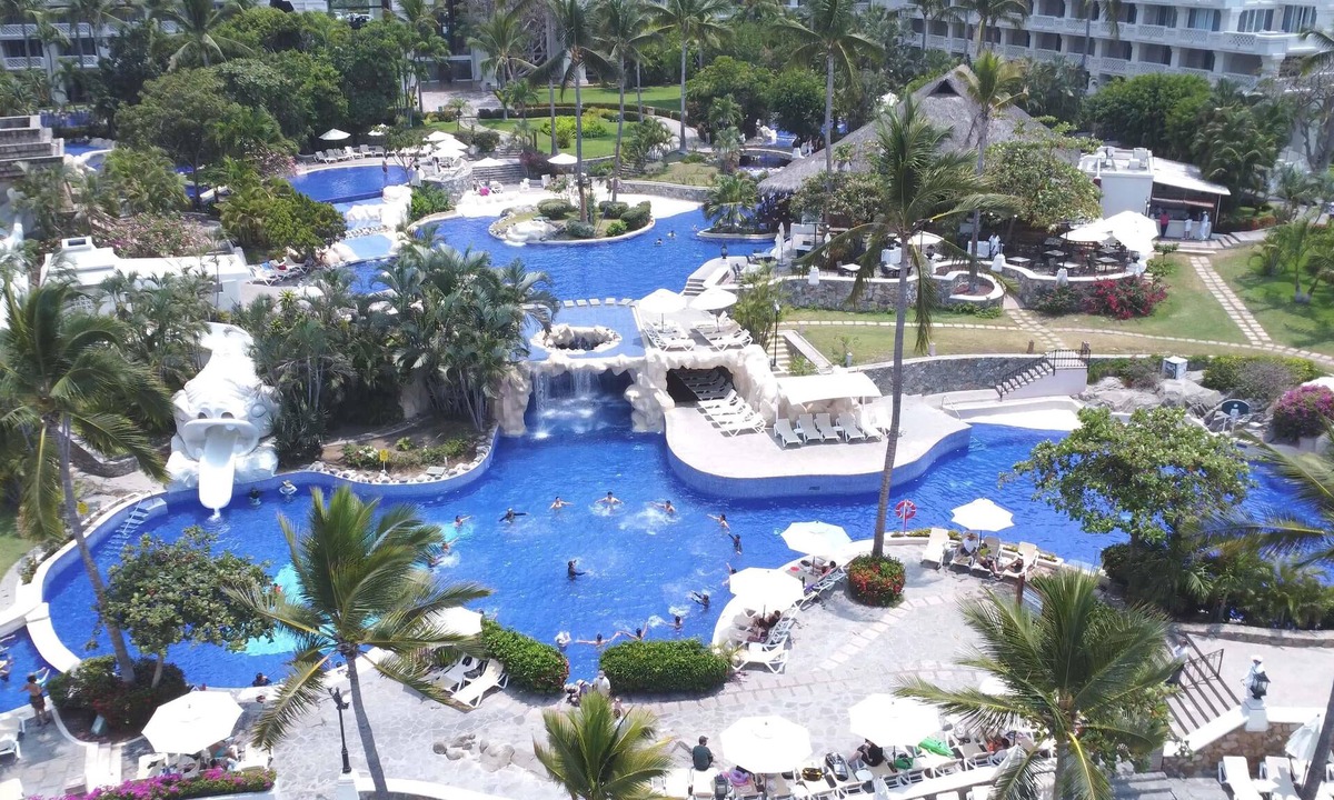 Peninsulas de Santiago Resort | Barceló Karmina All Inclusive