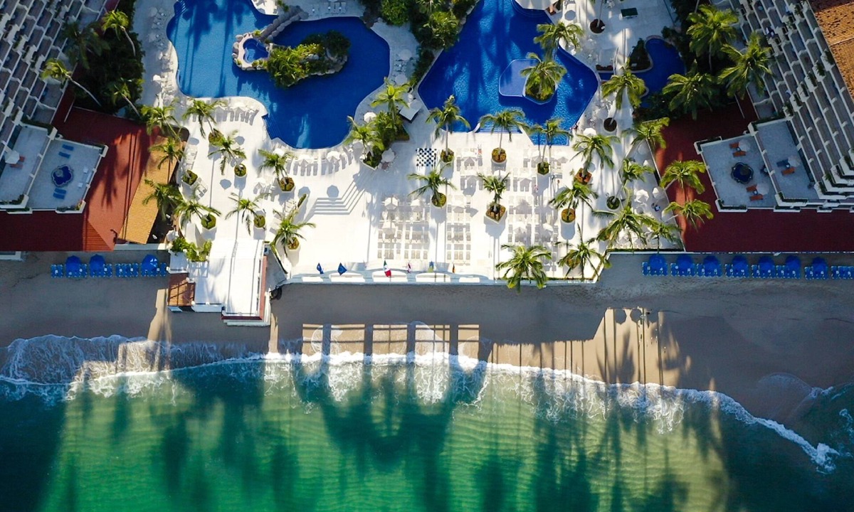 South Shore Hotel Area Resort | Barceló Puerto Vallarta - All Inclusive