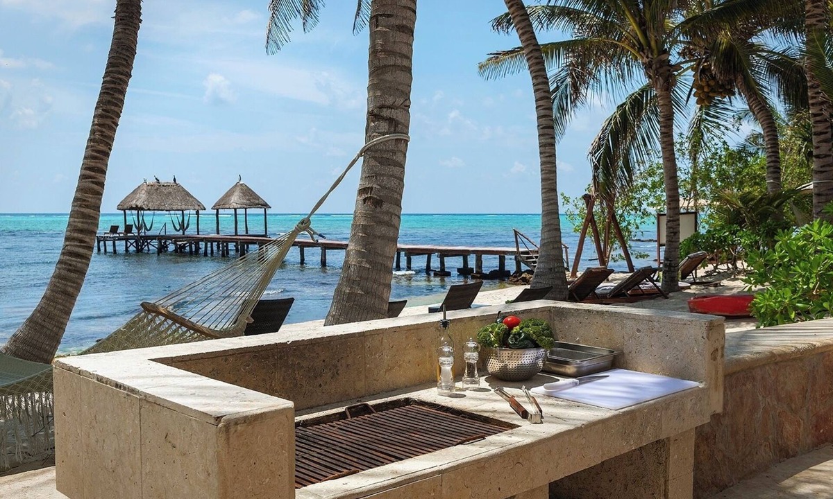 Soliman Bay Hotel | Beachfront home in Tankah Bay with private pool and hotel services