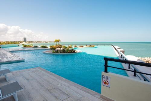 Progreso Municipality Apartment | Beautiful 2BR Condo with unforgettable ocean views Yucalpeten Marina Resort