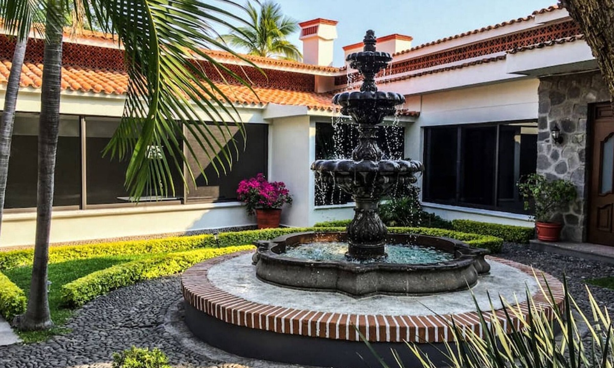 Tres de Mayo House | Beautiful and private Bungalow surrounded by trees