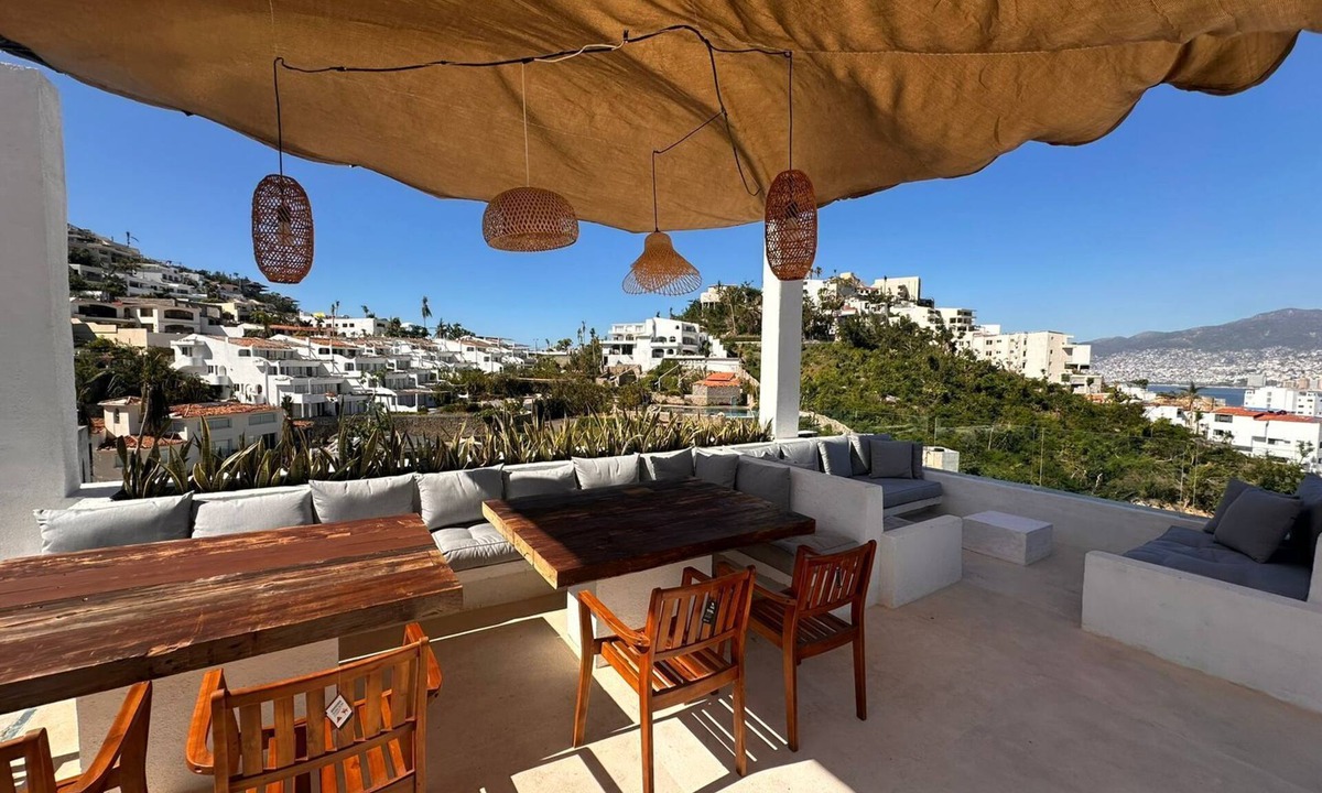 Playa Guitarron House | Beautiful big house with spectacular view and 2 pools. Welcome!