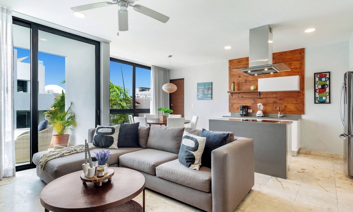Centro Apartment | BEAUTIFUL CENTRAL APARTMENT JUST 2 BLOCKS FROM THE FAMOUS FIFTH AVENUE