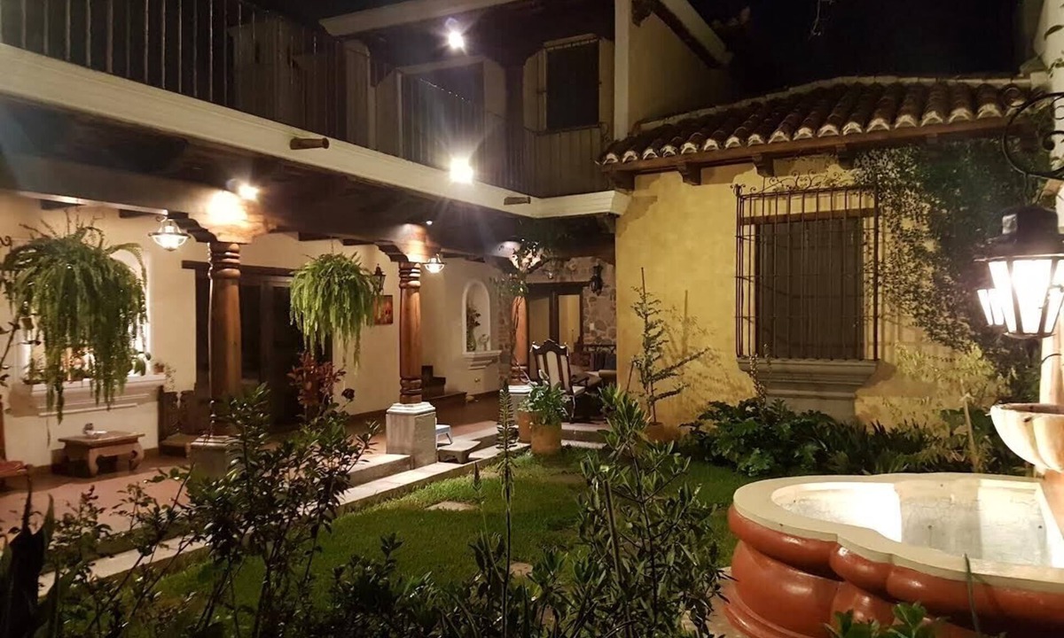 Ciudad Vieja House | Beautiful House in Antigua Guatemala, Ideal for families or groups of friends.