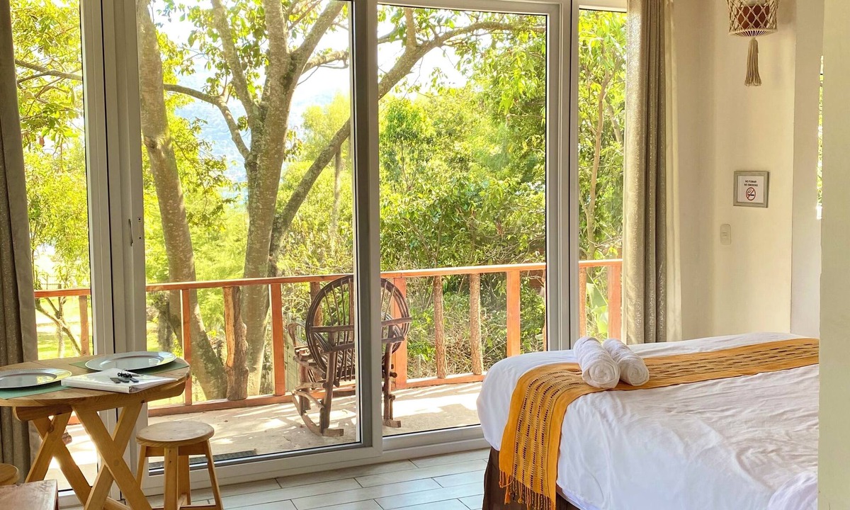 Santa Clara La Laguna Apartment | Beautiful Lakefront Treehouse at Mayalan Atitlán