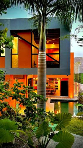 Crucecita Villa | Beautiful private villa with an ecological pool