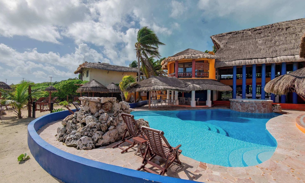 Colonia Meteorologico Villa | Bella Mar: Your Private Oceanfront Escape