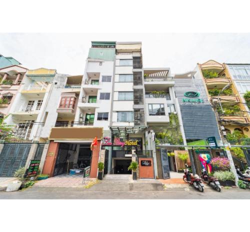 District 10 Hotel | Belvilla Near Hanh Hospital Formerly Lan Rung