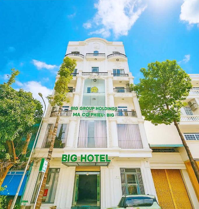 Ninh Kieu Hotel | BIG Central Hotel Can Tho - 7 Minutes to Ninh Kieu Wharf