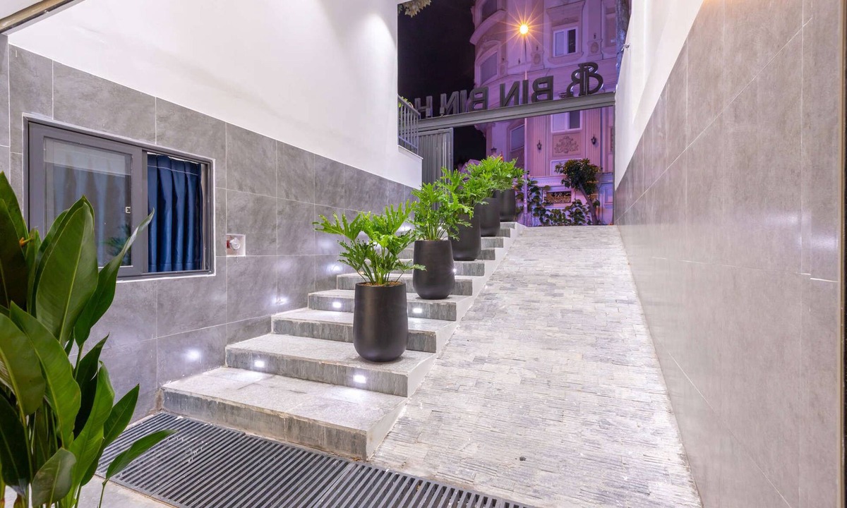 An Phu Hotel | Bin Bin Hotel 18 - Near Thu Thiem Villa Park