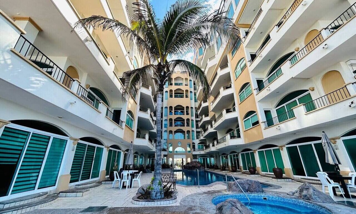Marina Mazatlan Apartment | bonito/amplio y centrico departamento by Gpsrentas