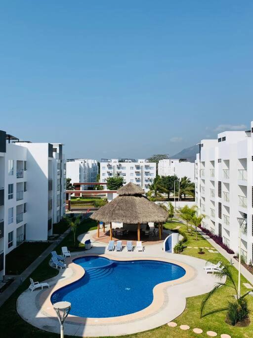 Manzanillo Apartment | Bonito departamento en planta baja en Manzanillo con Alberca