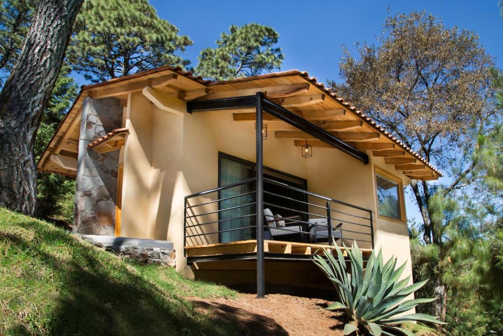 Mazamitla Hotel | Bosque Escondido