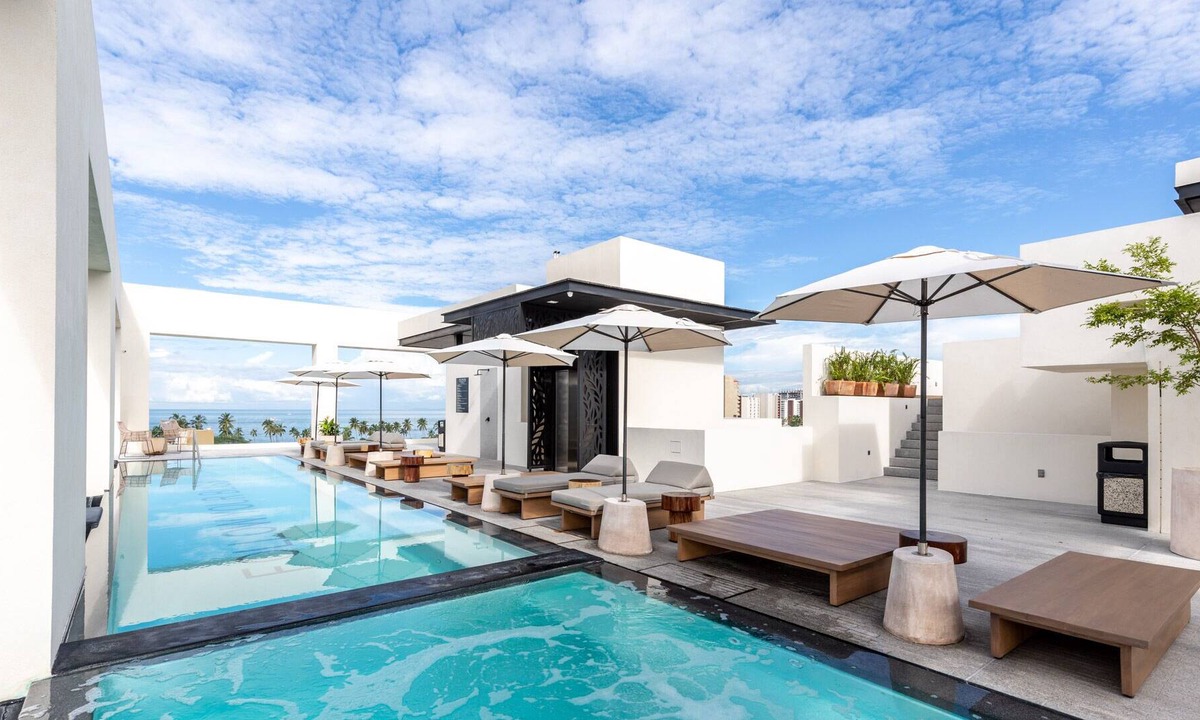 Colonia 5 de Diciembre Condo | Boutique Condo, 3 blocks to the beach!