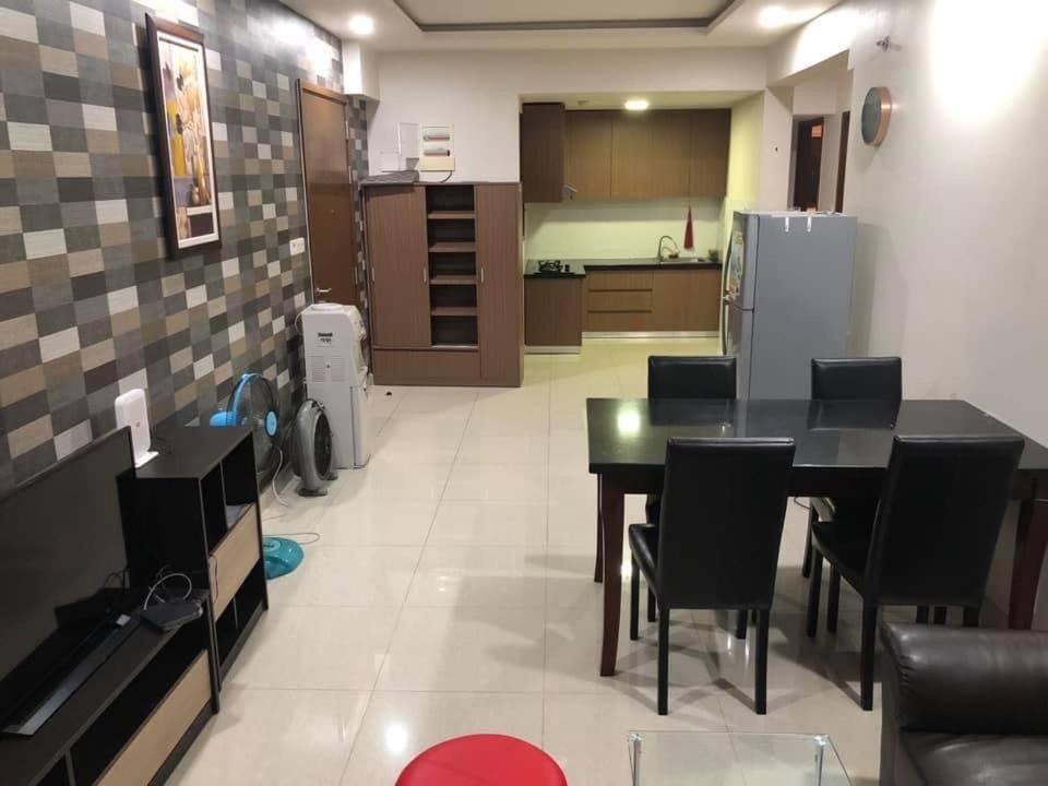Tan Phu District Apartment | Căn hộ 3PN dành cho đội nhóm và gia đình đủ nội thất bếp ăn ngay Aeon Tân Phú