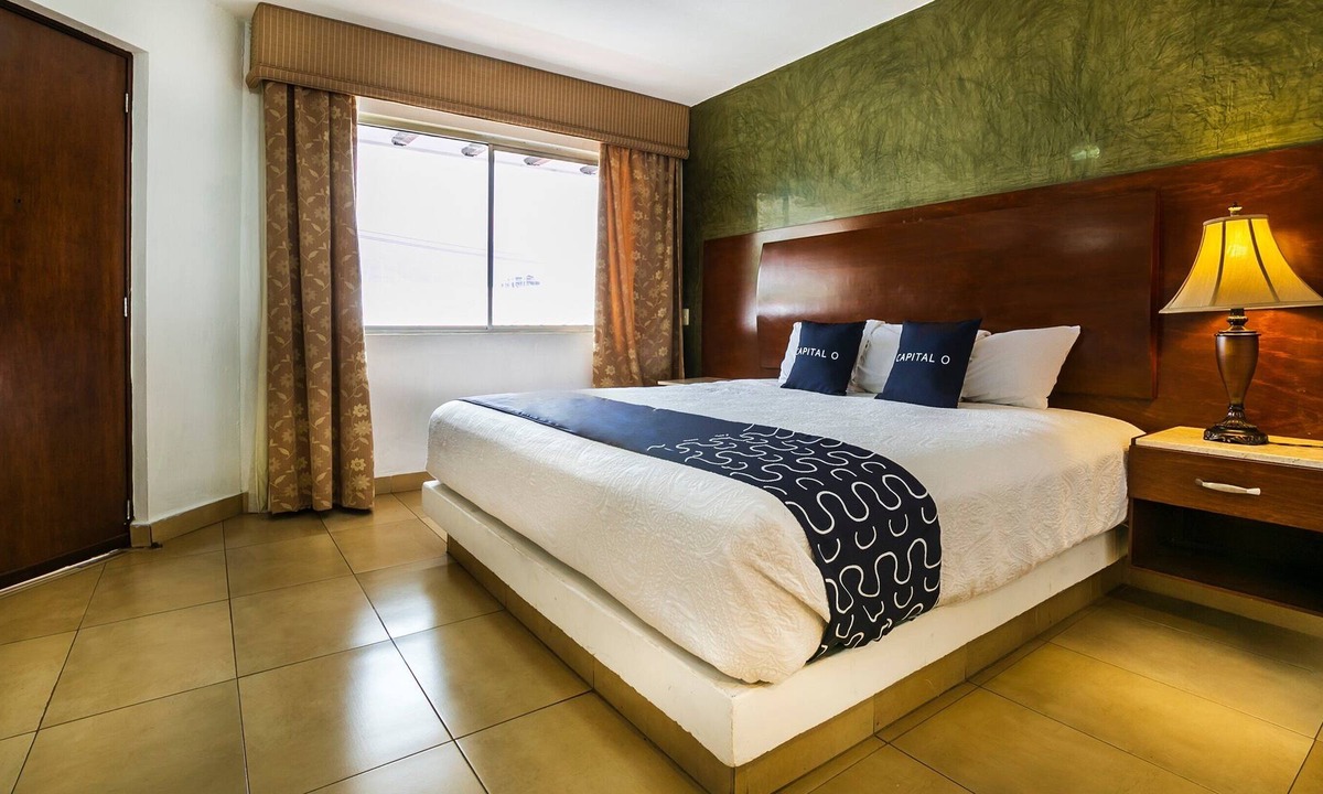Centro Hotel | Capital O Continental ii, Uruapan