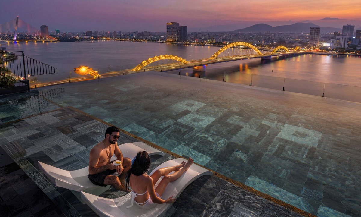 Son Tra Hotel | Caro Premium Danang Hotel