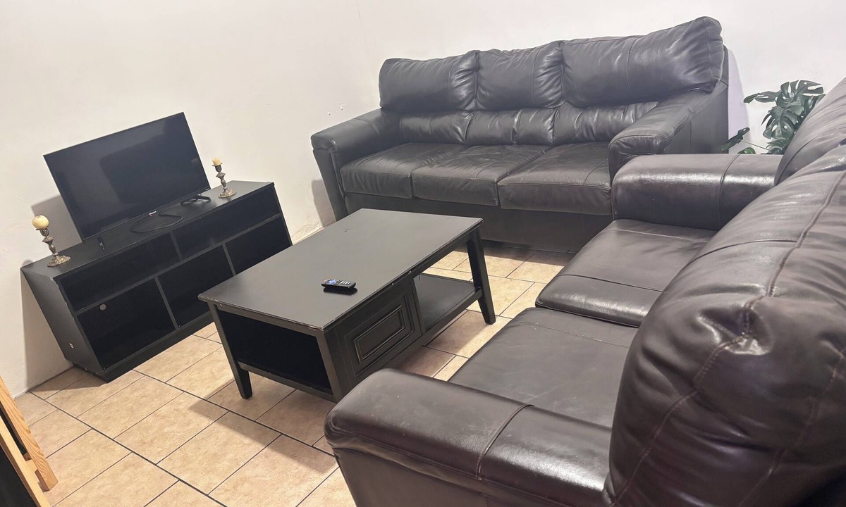 Ciudad Juarez House | Casa amplia y cómoda para 7 personas, cuna para bebé y cama para mascotas.