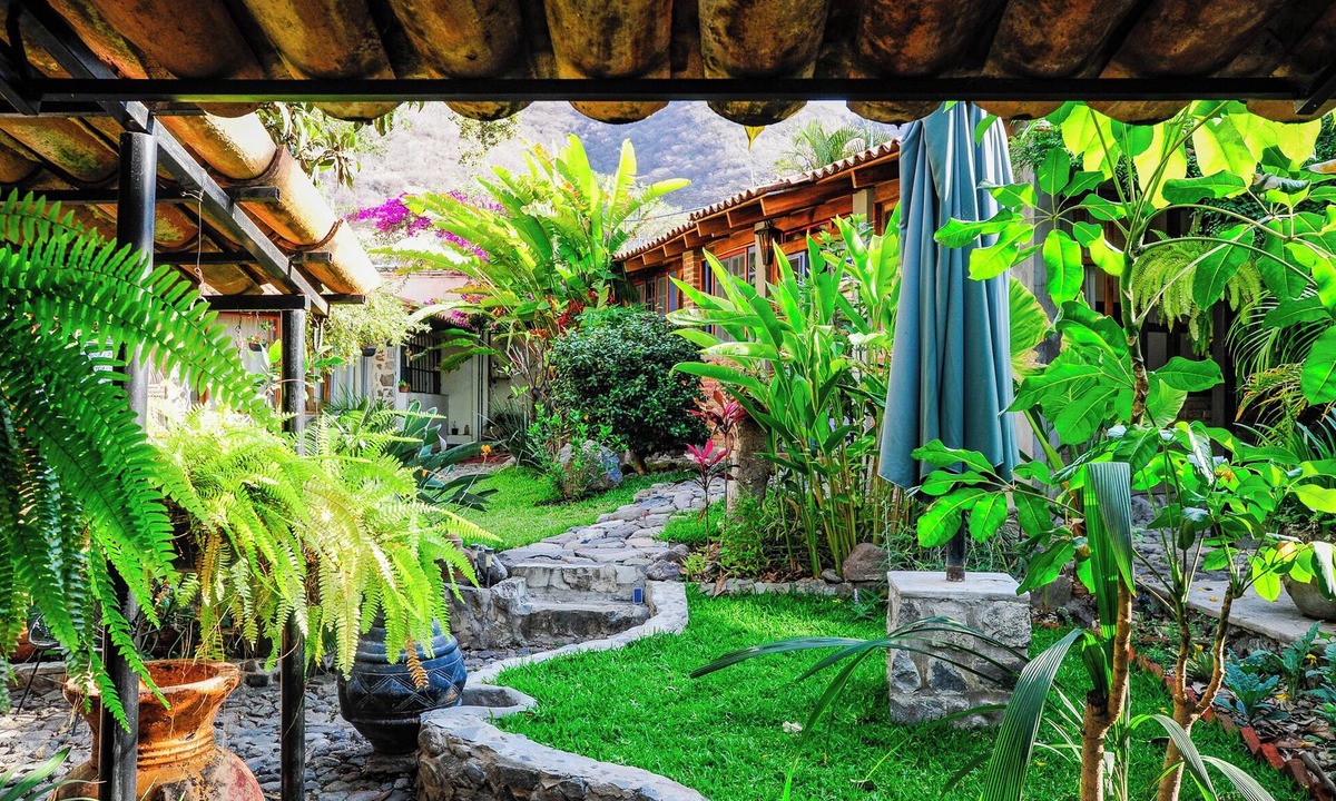 Ajijic House | Casa Aurora Garden Retreat