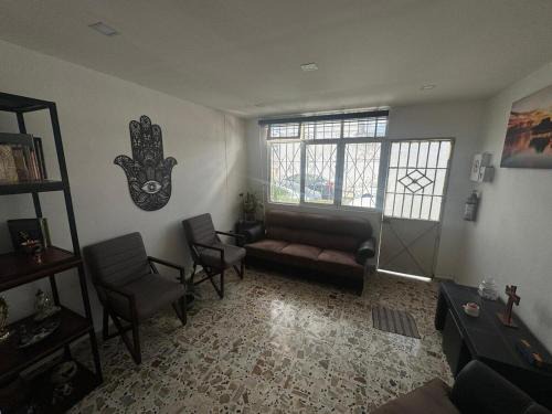 Xalapa House | Casa céntrica retro-moderna con 46 amenidades "La Casona"