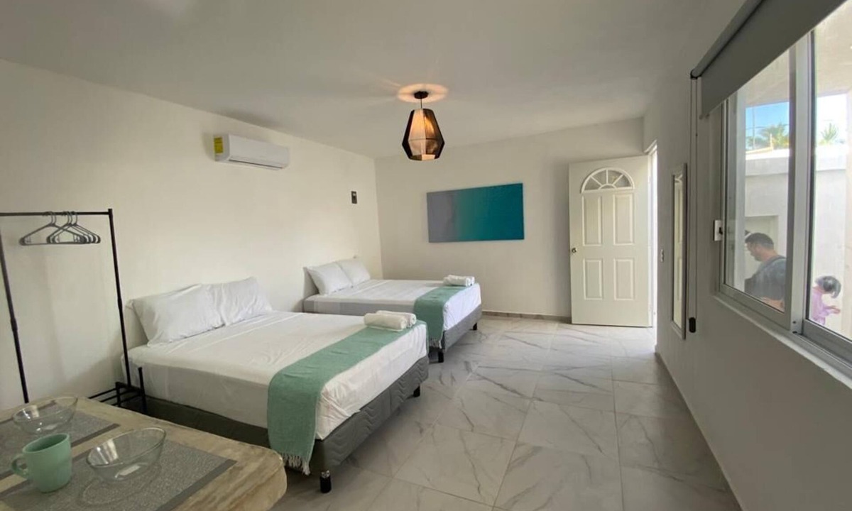 El Cuyo House | Casa Colibrí El Cuyo