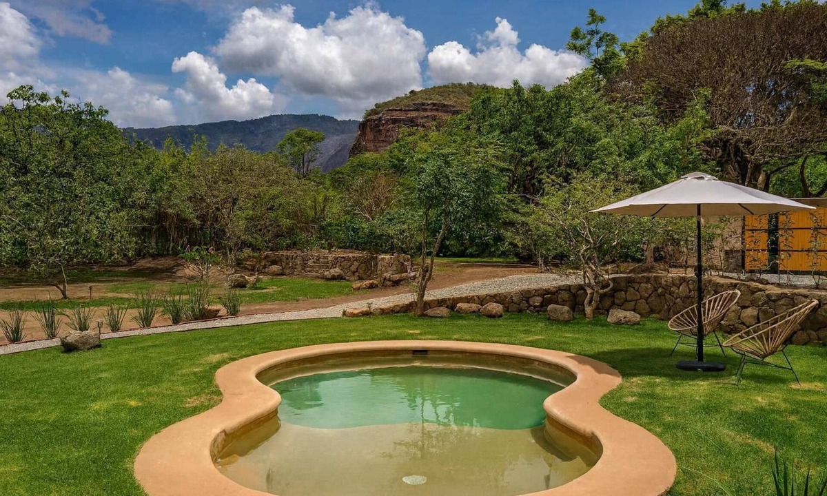 Santa Maria House | Casa CopalnNaturaleza y Reconexión