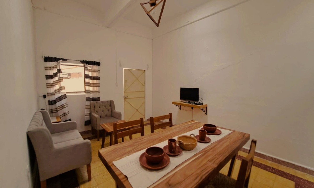 Centro Apartment | Casa Cruz : Apartment in Downtown Oaxaca + Quiet Stay