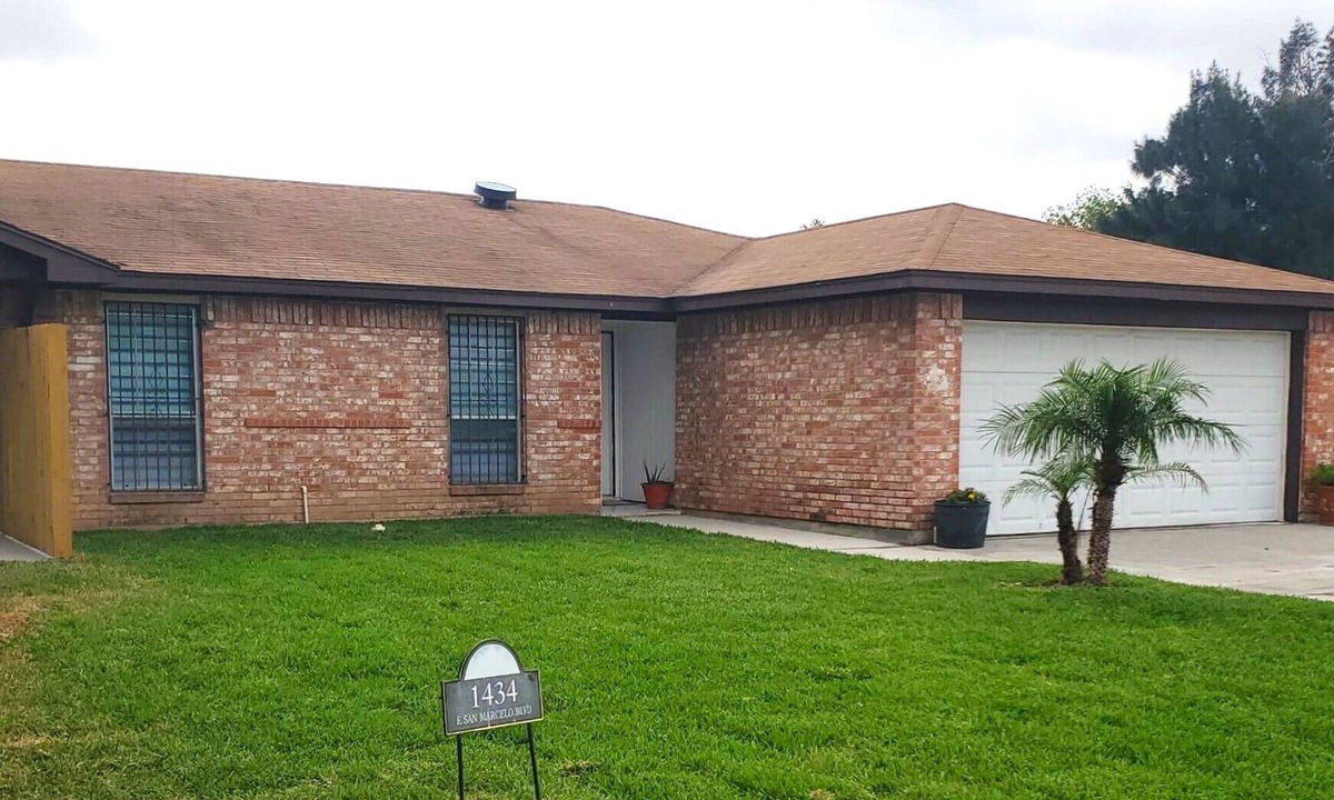 Brownsville House | Casa de San Marcelo - 3BD/2BA Home in Brownsville