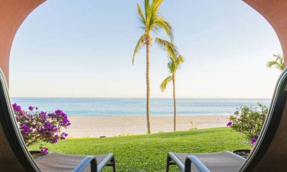San Jose del Cabo Condo | Casa Del Mar Beachfront Luxury 2BR Condo