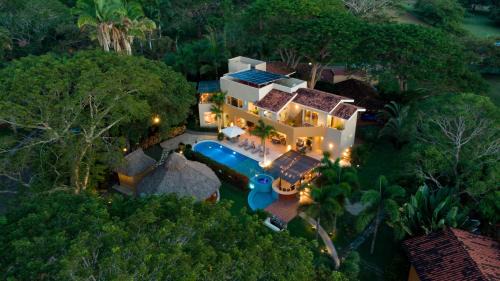 San Francisco Villa | Casa Flor de la Vida