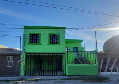 Linares House | Casa Frente Gimnasio Municipal, Linares