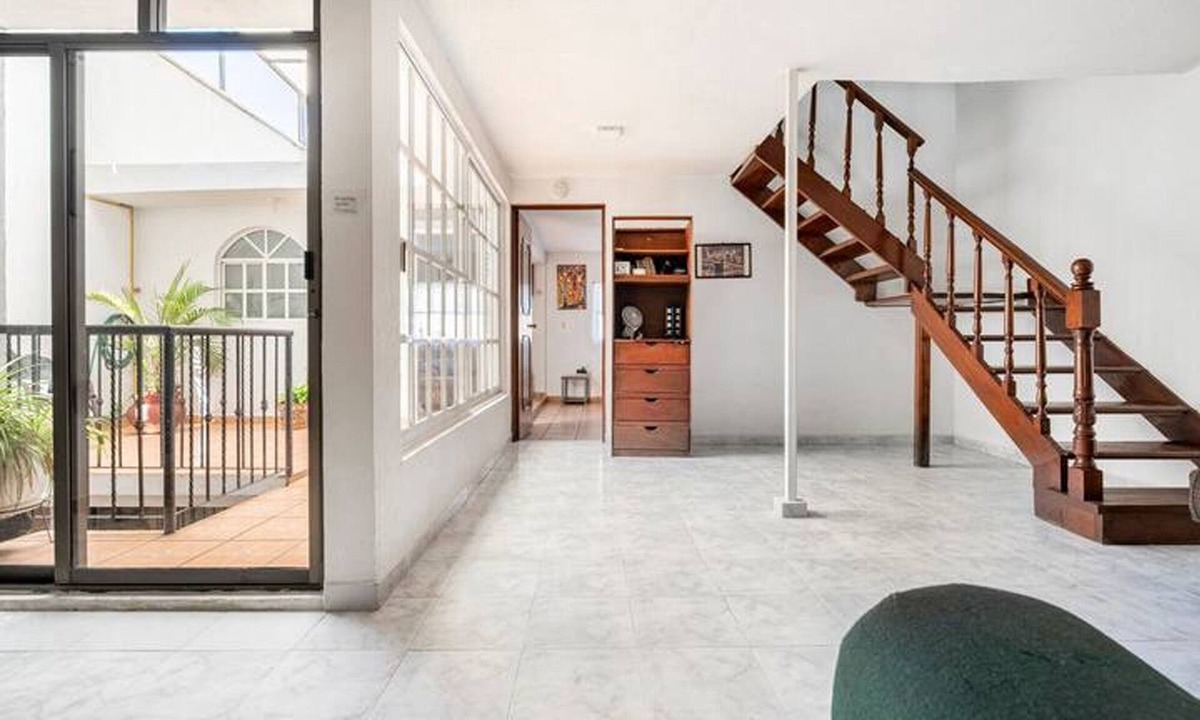 Ciudad Lopez Mateos House | Casa Hogareña con Estacionamiento