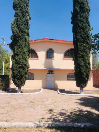Tepetlaoxtoc House | Casa Jardín Santiago