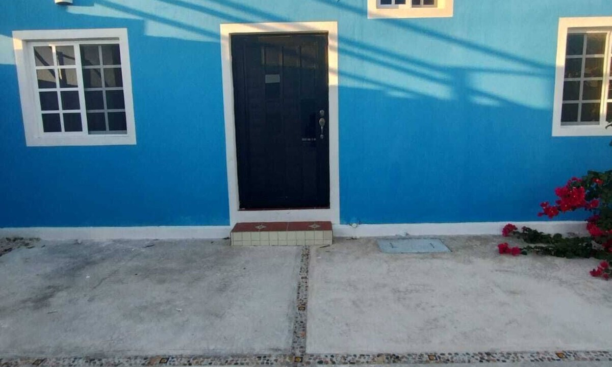 Chuburna Puerto House | Casa La Paz 3-bedroom house with AC in charming Merida