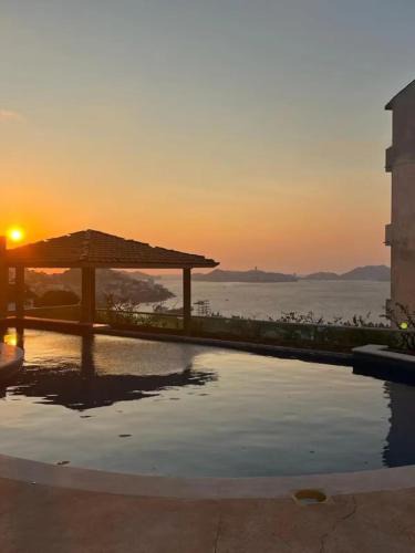 Nuevo Centrode Poblacion Villa | Casa las Palmas