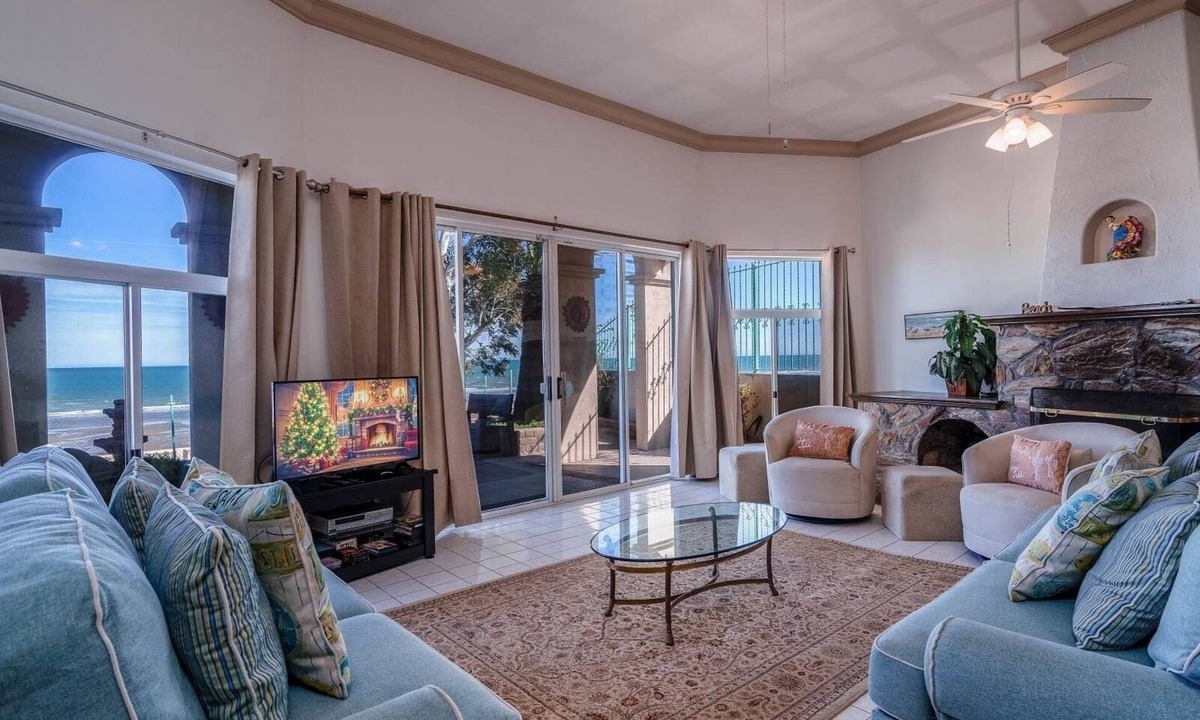 San Felipe House | Casa Matas Spacious 6-bedroom for up to 13 guests.