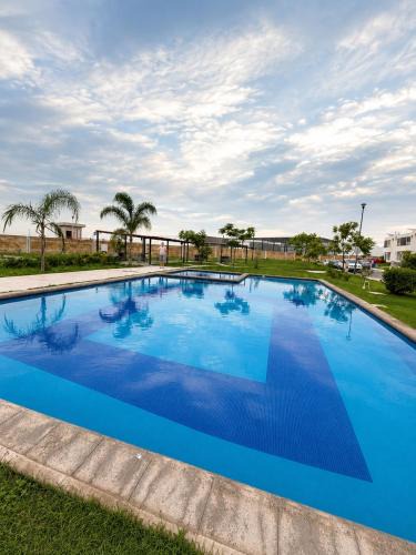 Tlajomulco de Zuniga Apartment | Casa Moderna Cerca Aeropuerto y Arena VFG