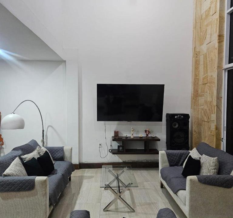 Oaxaca Villa | Casa Palmera Spacious with a pool and perfect for a groups