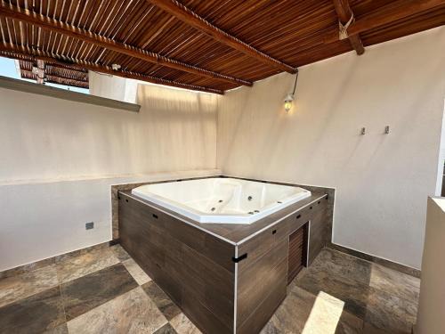 Chiconcuac Villa | Casa Tulipanes Morelos, Alberca Climatizada, Jacuzzi y Roof