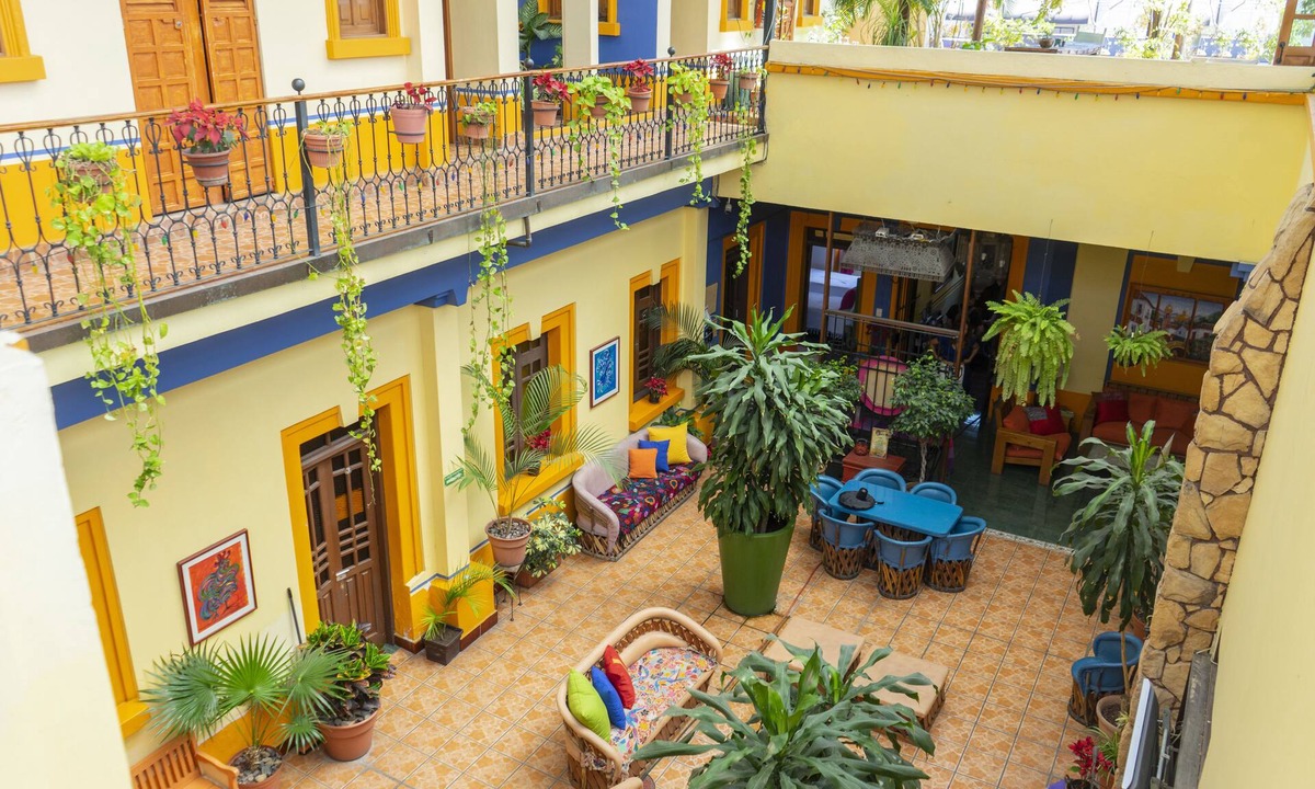 Americana Hostel | Casa VilaSanta - Hostel