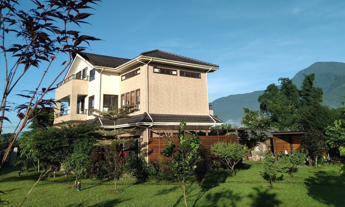 Fenglin Bed & Breakfast | Celine's B&B