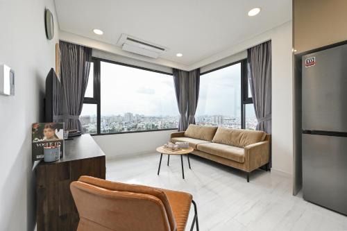 District 10 Apartment | CH 2PN Kingdom Q10- Khoa home