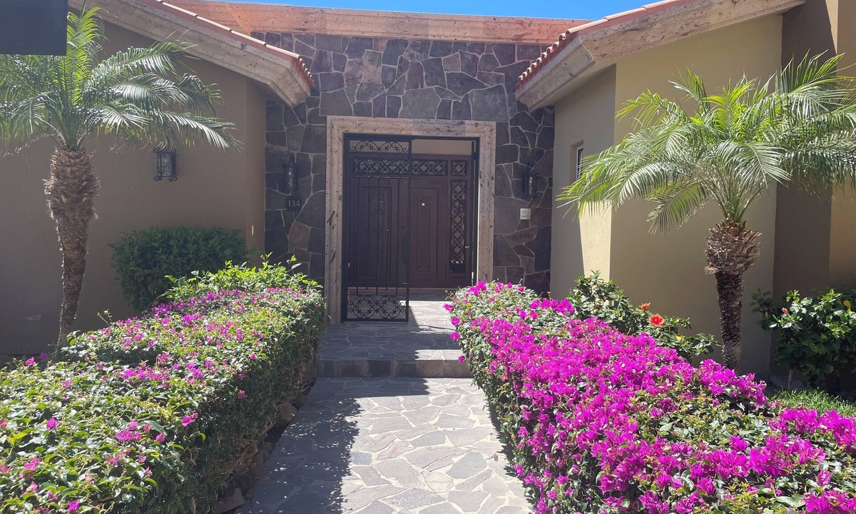 Paraiso Escondido Villa | Charming 3-bedroom at Montecristo Villa in Pueblo Bonito Cabo San Lucas