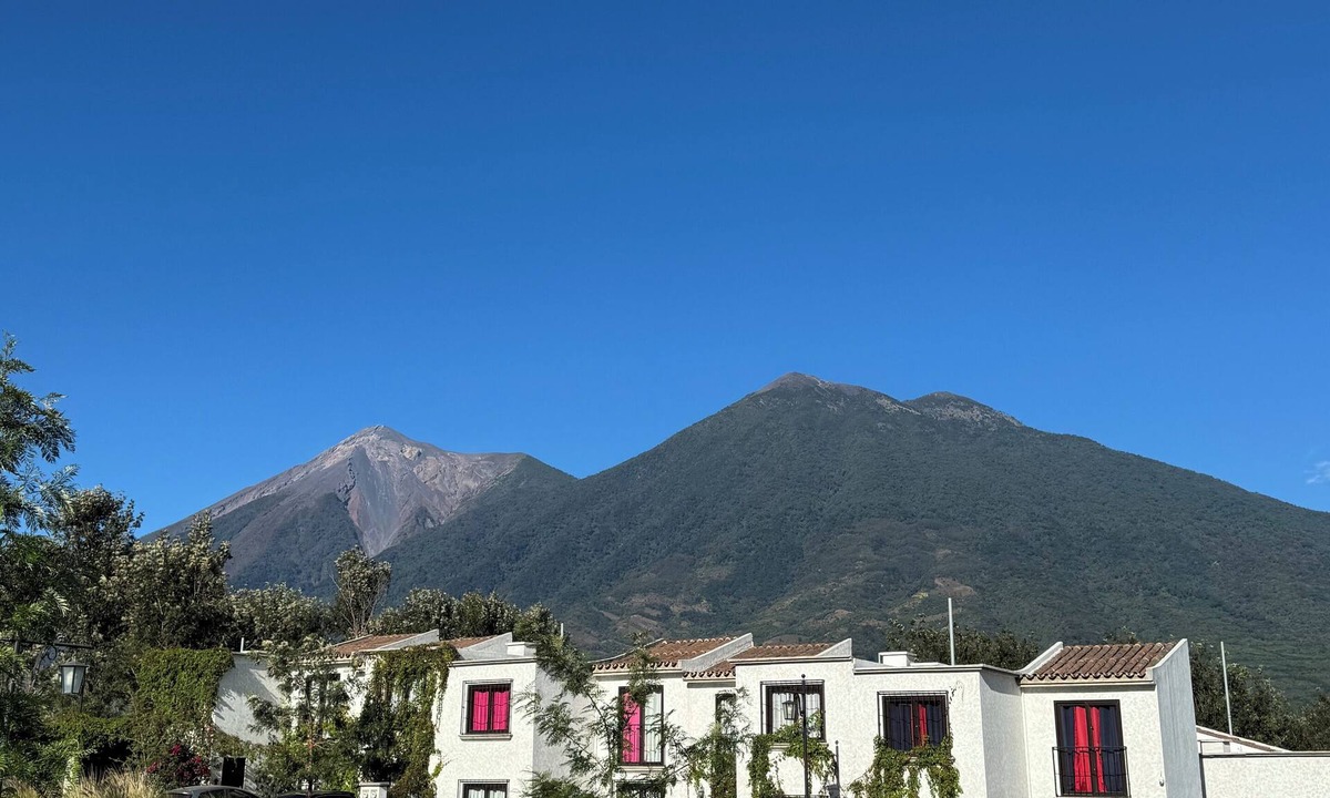 Ciudad Vieja House | Charming 3-bedroom colonial house with WiFi, fitness room in lovely Ciudad Vieja