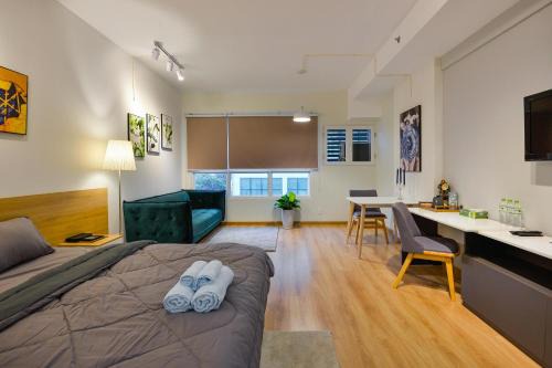 District 10 Apartment | CHARMINGTON LA POINTE