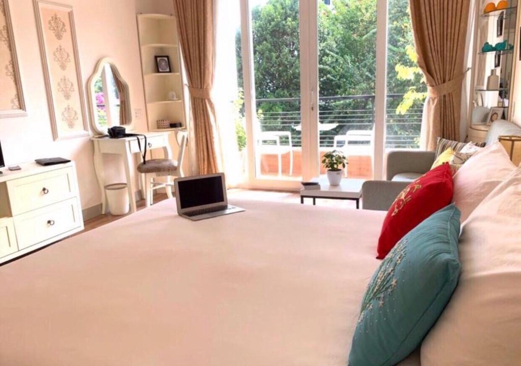 District 4 Hotel | CHEZ LOTUS VN