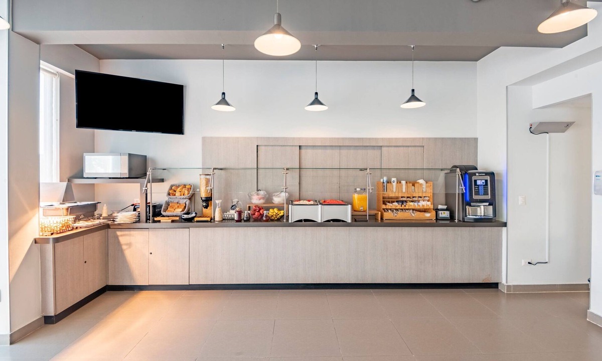 San Luis Potosi Hotel | City Express Junior by Marriott San Luis Potosí Zona Industrial